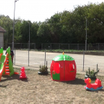 Заврши уредувањето на детското игралиште во пехчевски Чифлик